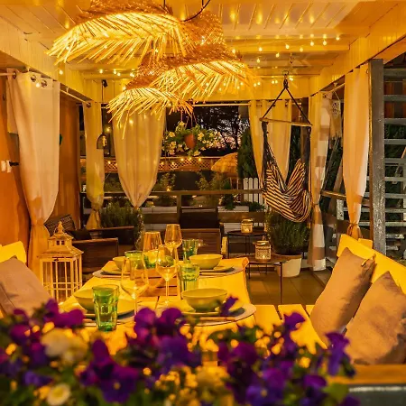 Apartament Inosasino Z Basenem I Sauną