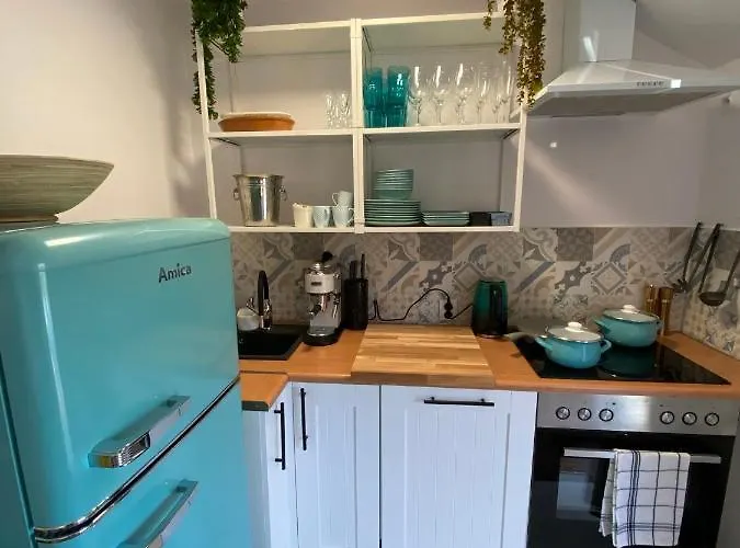 Inosasino Z Basenem I Sauna Lägenhet